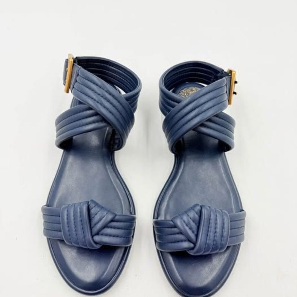 Womens size 7 M Vince Camuto Navy Blue Flat Sandals